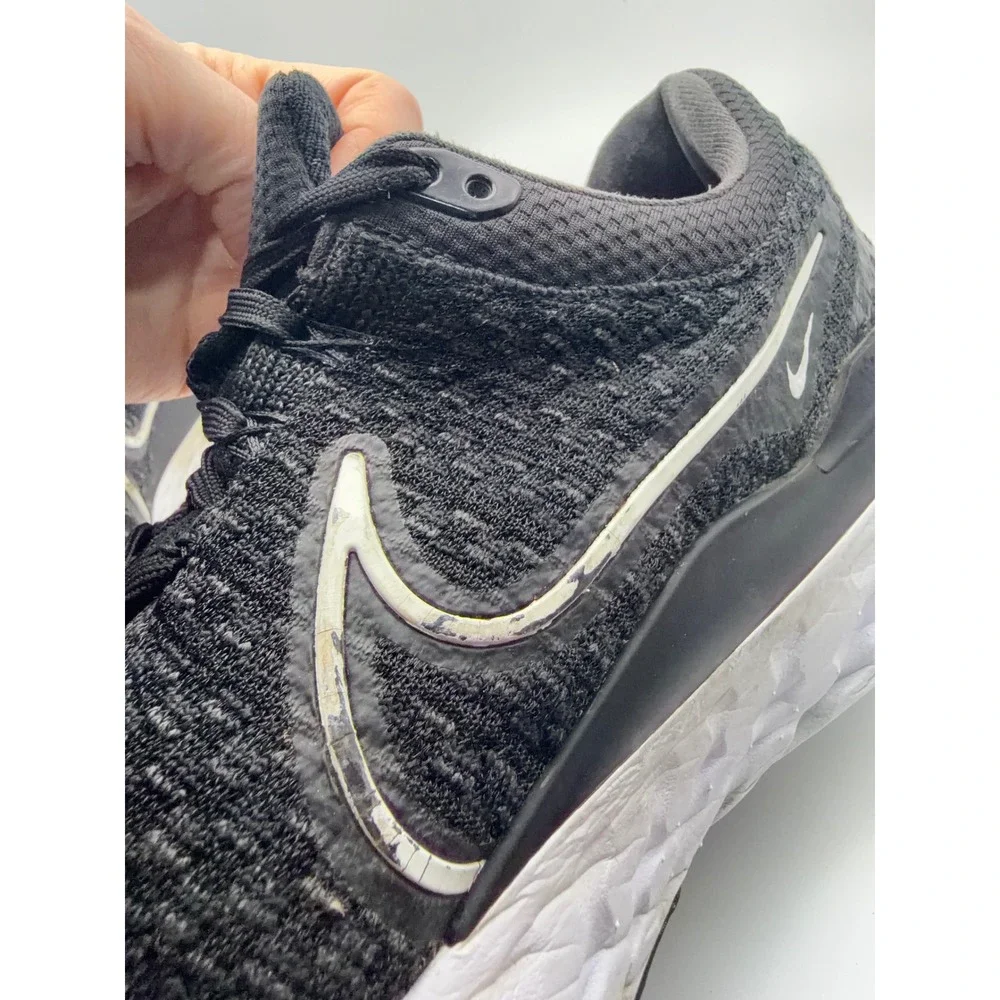 Nike React Infinity Run Flyknit 3 Mens 11 Black White Good DH5392-001 Running
